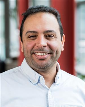 Portrait of Siebel School Teaching Associate Professor Abdussalam Alawini