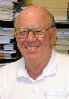 AE Emeritus Professor Harry H. Hilton