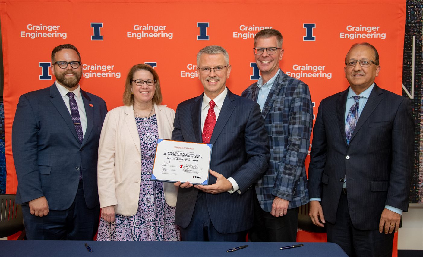 Pictured left to right: Andrew Nelson (Dir. of CERL), Susan Martinis (Vice Chancellor for Research and Innovation), David Pittman (Director of ERDC), Bill Bernhard (Provost) and Rashid Bashir (Dean of Grainger Engineering).